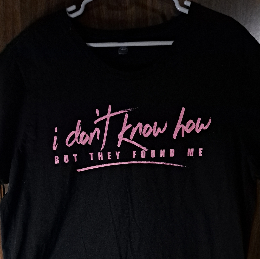 I Don't Know How But They Found Me "IDKHOW" Pink Stylized Logo Graphic T-shirt